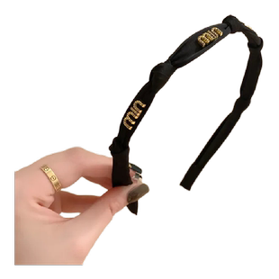 气质小香风字母金属细发箍女高级感2023年新款夏天黑色简约头箍