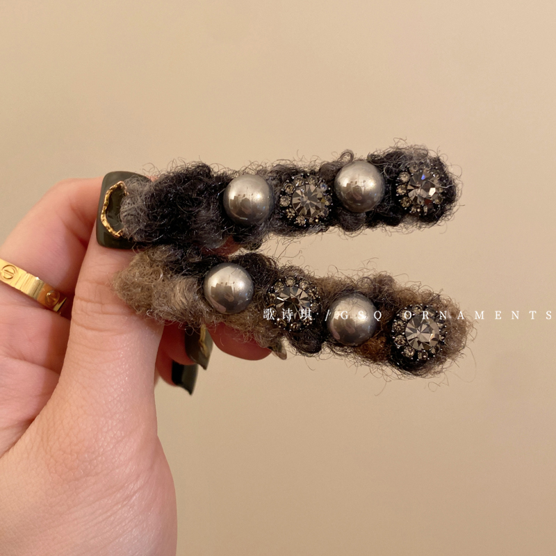 秋冬毛绒珍珠侧边鸭嘴夹