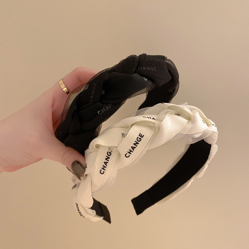 小香风麻花辫发箍女夏季高级感发卡女百搭洋气网红2023年新款头箍