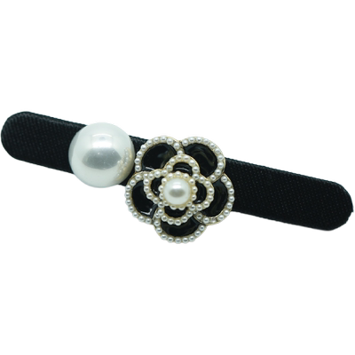 小香风气质珍珠山茶花侧边刘海夹