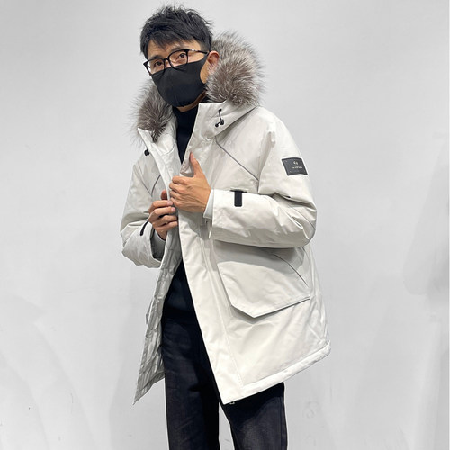 银狐毛领户外中长款羽绒服连帽