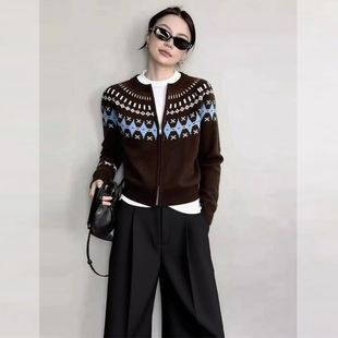 2026超火穿搭一整套减龄提花费尔岛针织毛衣开衫外套阔腿裤套装冬