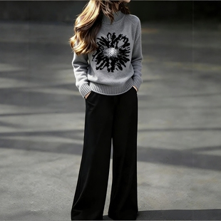 冬装韩系穿搭一整套设计感小众气质减龄灰色高领针织毛衣长裤套装