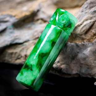 羊子珠宝 云岫凝华 老坑辣绿飘花翡翠翎管文人柱挂件