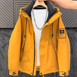 休闲潮牌防寒冲锋衣男 情侣款 防风加厚男款 羽绒服连帽外套2025冬季