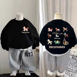 中小童春秋新款卡通圆领卫衣男女童韩系加绒小马拜年服一体绒上衣