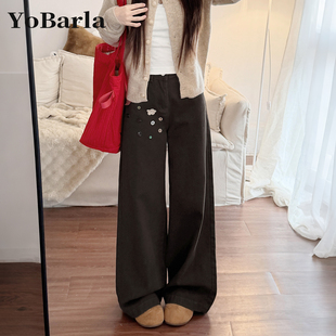 显瘦直筒裤 美拉德花朵纽扣棕色阔腿牛仔裤 宽松大码 新款 女胖mm春季