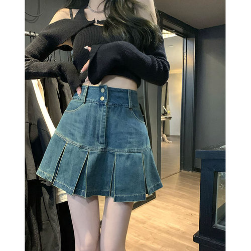 百褶牛仔短裙遮肚子显瘦