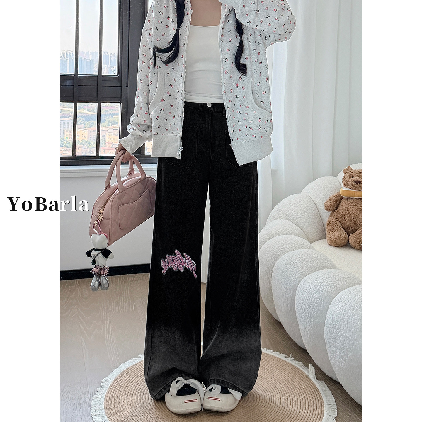 黑色渐变刺绣直筒牛仔裤女高腰春季新款大码胖mm宽松显瘦阔腿裤子