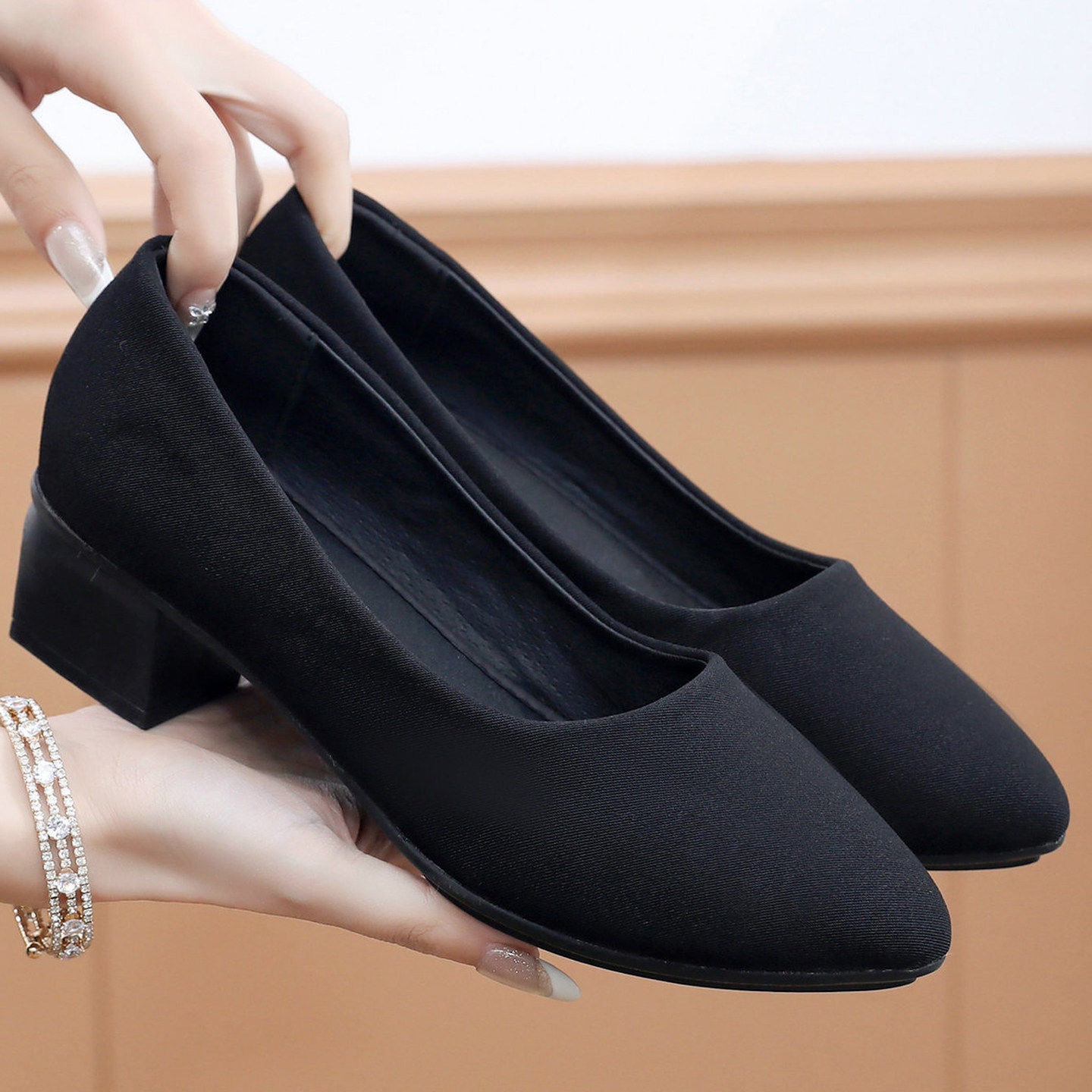 老北京布鞋女鞋浅口时尚黑色粗跟单鞋女工装职业工作鞋防滑上班鞋