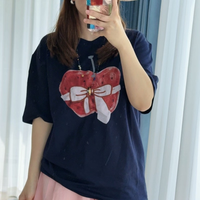 F1439欧货新品蝴蝶结印苹果设计短袖t恤女甜辣风宽大版上衣