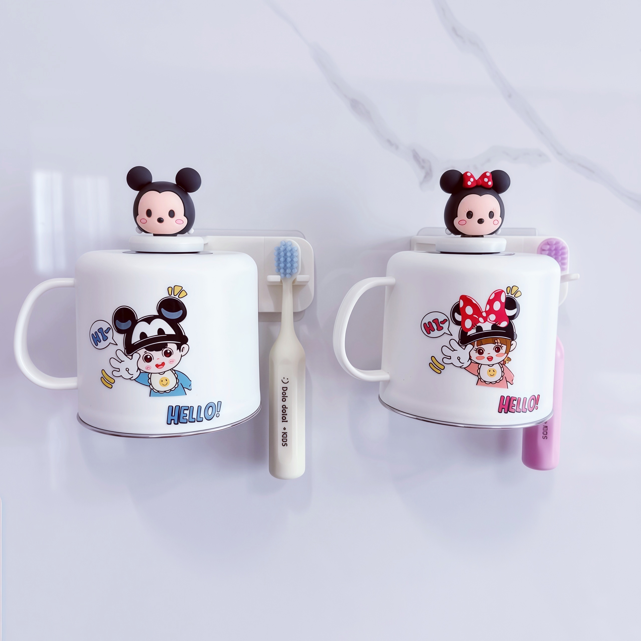 磁吸漱口杯儿童男孩女孩洗漱杯免打孔壁挂式304不锈钢刷牙杯牙缸