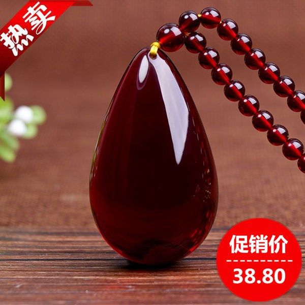 雅梦缇琥珀蜜蜡吊坠时尚波罗的海鸡油黄原石男女款长款毛衣链名族