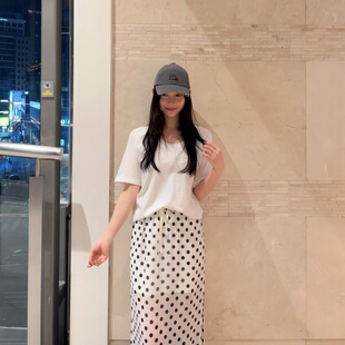 小恩推荐 X26310 不退换韩代LUCKYCHOUETTE LFTA 6B28 26春T恤