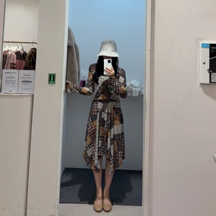 6B27 不退换韩THURSDAYISLAND26春半身裙T262MSK901W 小恩推荐