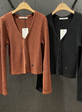 全韩百货 VOV 韩国代购 2025秋毛针织衫 71553-50002(EV) 5H07