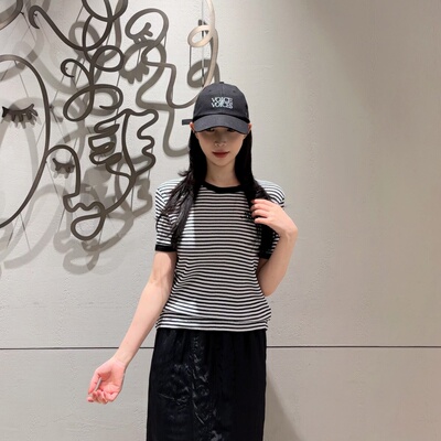 【小恩推荐】COTA 韩代 VOV 26春 百搭T恤 71562-40004(EV) 6C03