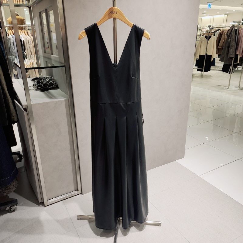 全韩百货 ABFZ 韩国代购 2025秋 休闲连衣裙 AFA1HO31A 5J01