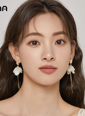 ona流苏花瓣气质高级感耳环女长款夸张耳坠温柔少女风甜美耳饰品