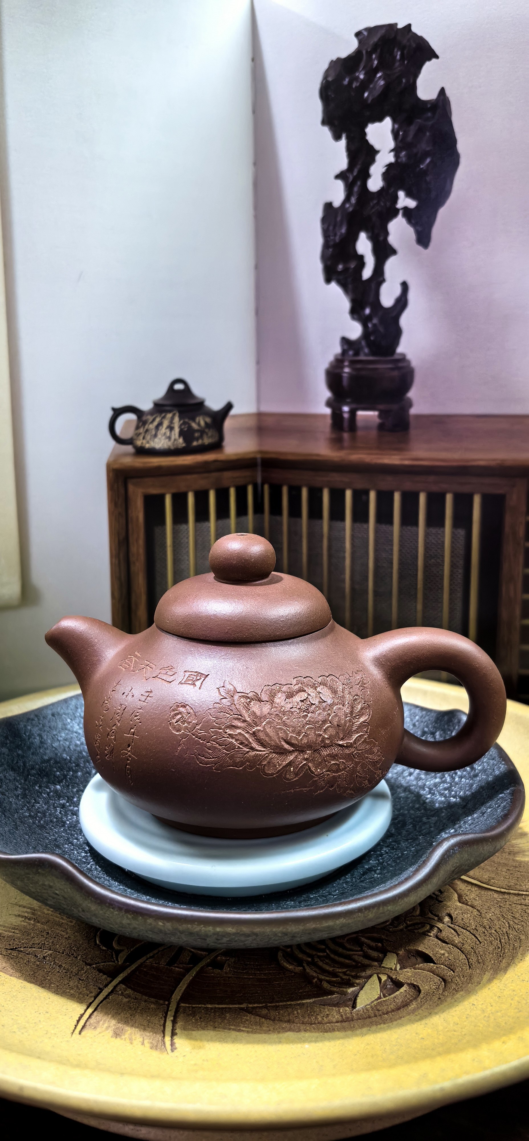 宜兴紫砂壶鲍学勤紫砂丰华清泉仿古茗香潘壶 红皮龙国色天香牡丹