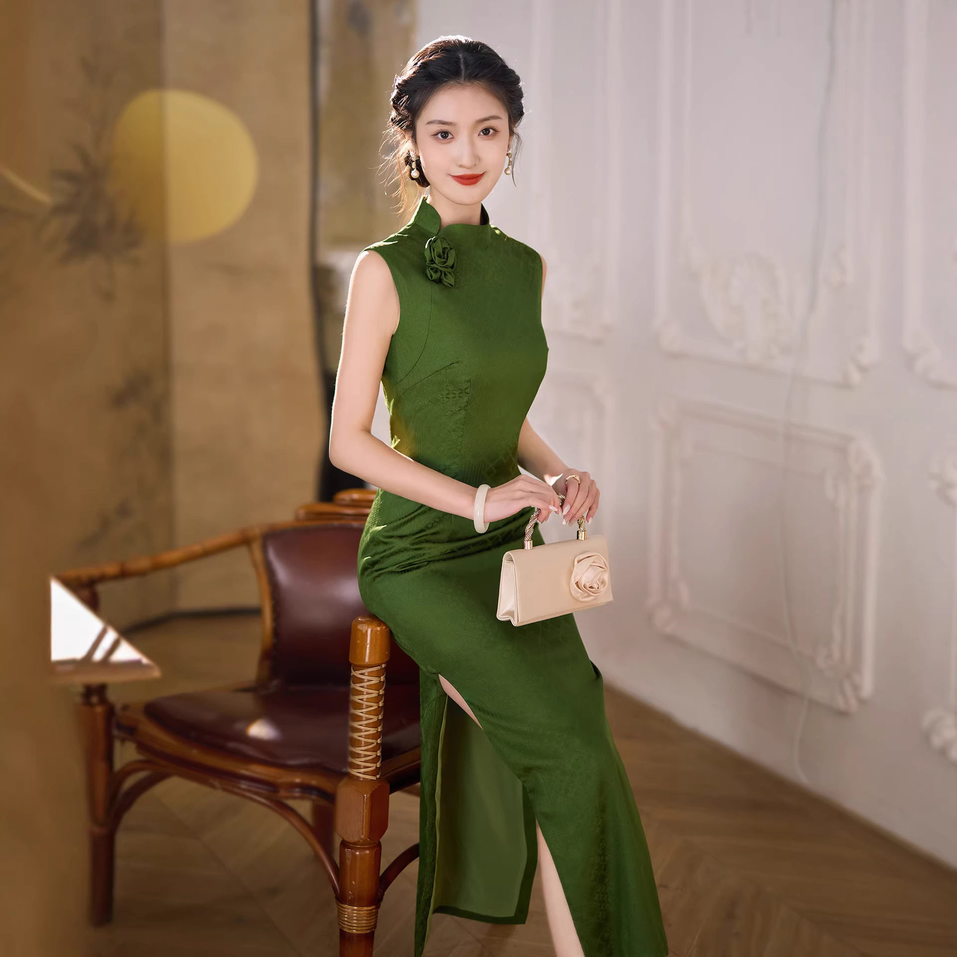 新中式改良旗袍国风高级感绿色提花日常复古气质修身连衣裙女2026