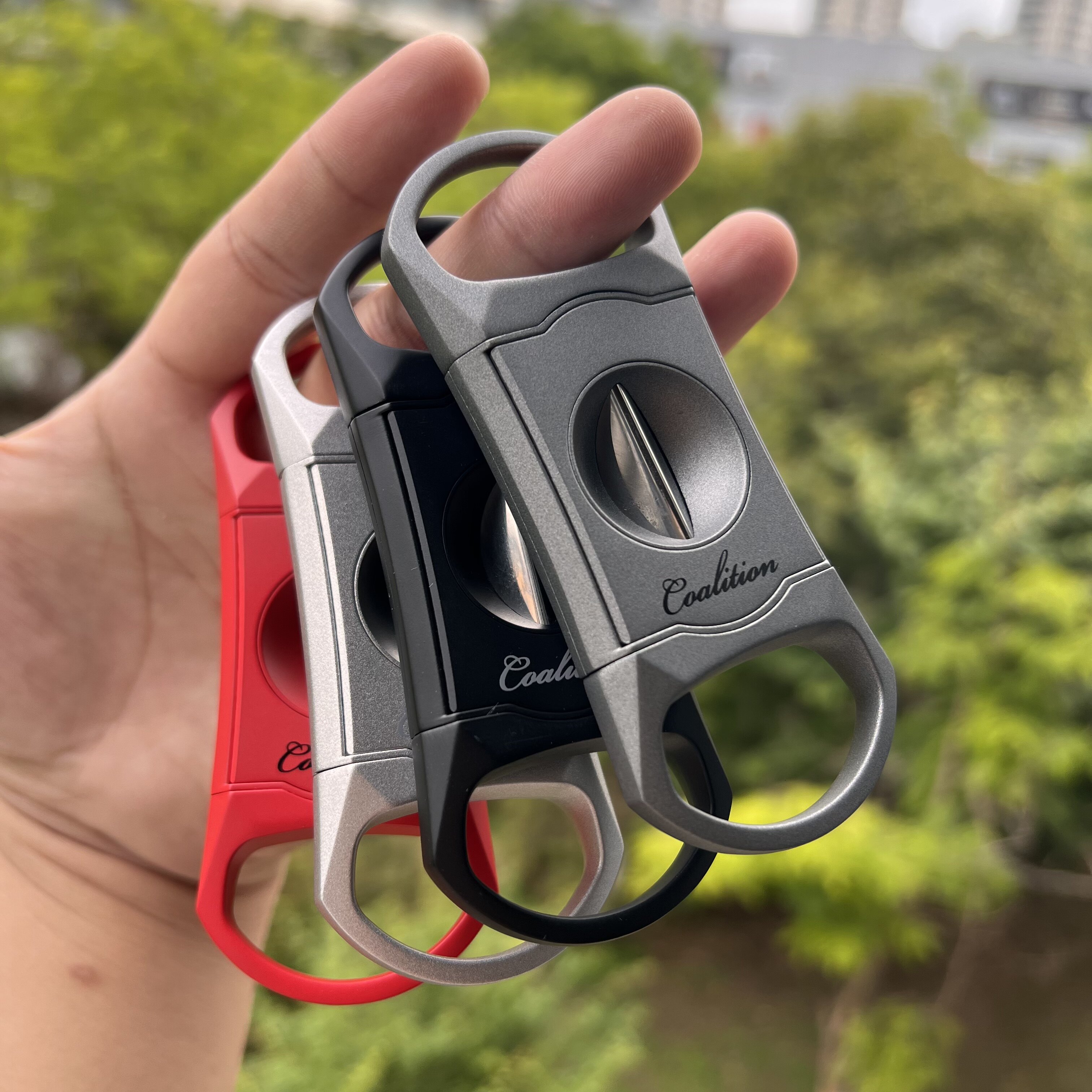 Coalition雪茄剪刀 金属外壳 不锈钢刀片V剪 国际大品牌代工厂产,ZIPPO/瑞士军刀/眼镜,雪茄剪/刀,淘宝优惠券,粉丝福利购,淘宝优惠卷