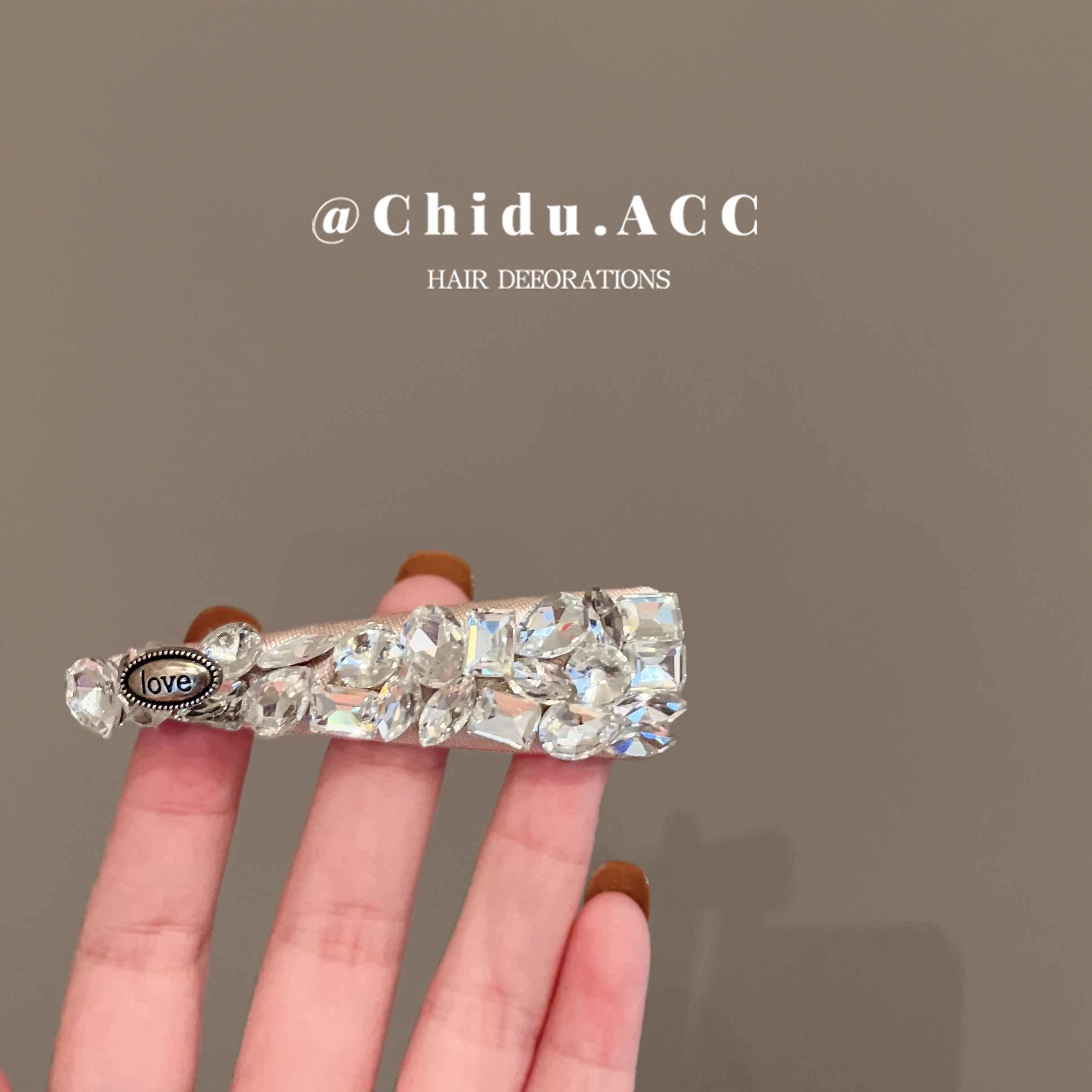 轻奢千金水钻2024年秋冬新款高级闪钻一字夹少女刘海边夹重工,饰品/流行首饰/时尚饰品新,发饰,淘宝优惠券,粉丝福利购,淘宝优惠卷