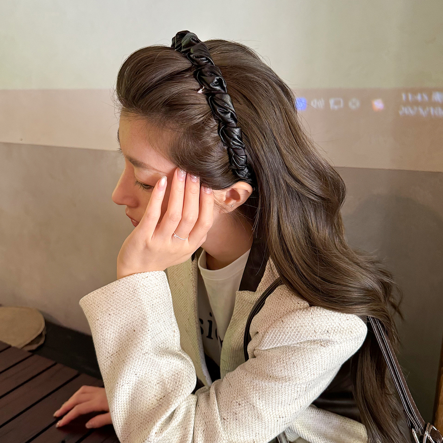 黑色皮质长齿发箍女碎发整理发卡高颅顶头箍洗脸压发防滑发捆发饰