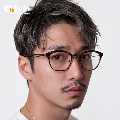 日本Onbeat纯钛超轻透明全框眼镜