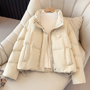 韩系杏色加厚立领短款羽绒服女2025年冬季新款保暖长袖面包服外套