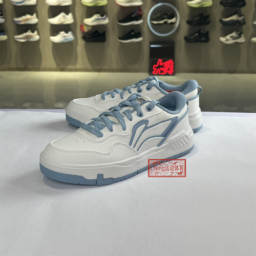 李宁休闲鞋女子2026春季COMMON80s舒适软弹板鞋经典休闲鞋AGCW120