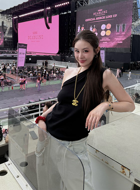 黑色斜肩背心女夏演唱会穿搭上衣