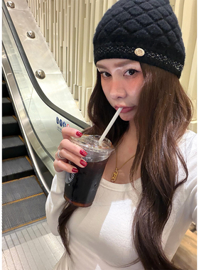 tingtings 白色绒感针织长袖t恤女秋冬修身打底衫保暖显瘦上衣