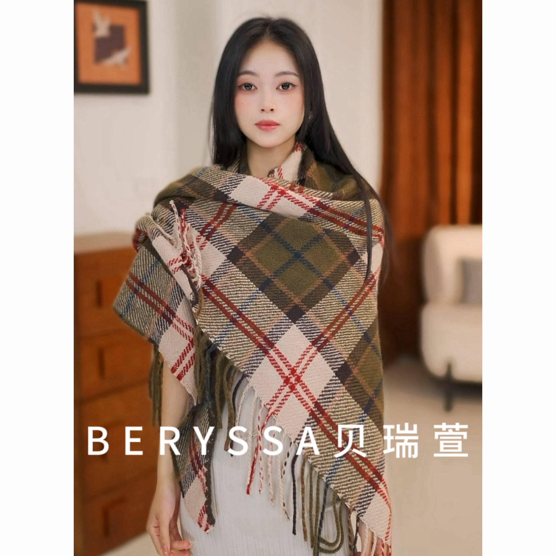 时尚百搭加厚保暖秋冬季围巾女士复古格纹三角巾披肩PJ8035