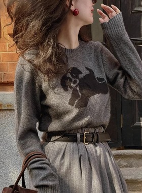 TOP家 cutedog 法式复古时髦格雷系抽象小狗荃羊毛圆领套头针织衫