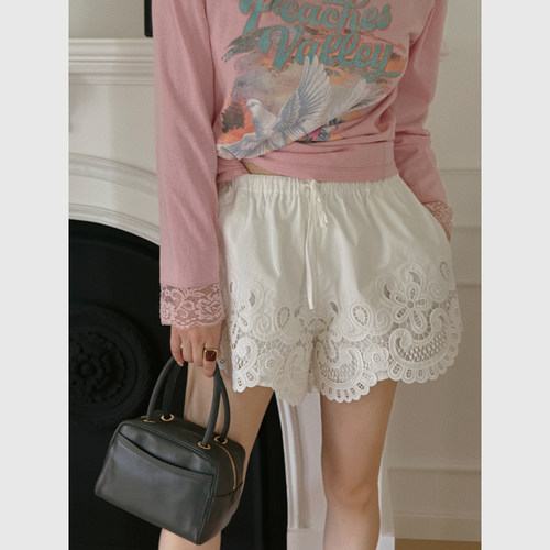 TOP家 南法度假 法式复古光影浪漫 镂空花边拼接高腰抽绳显瘦短裤