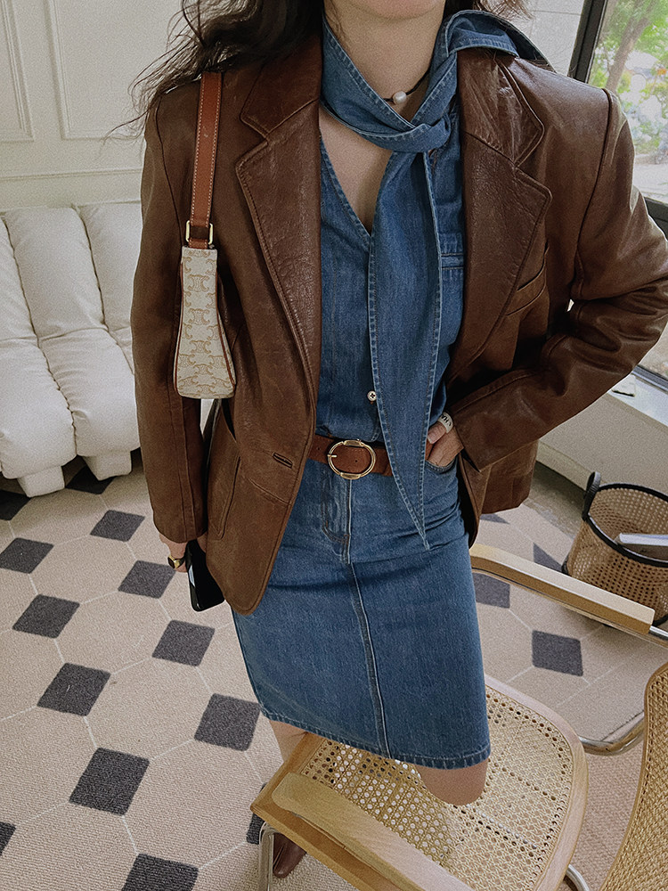 TOP家羊皮做旧阔版型真皮西装