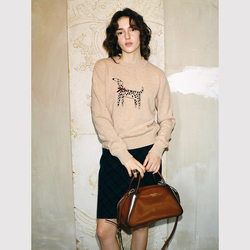 TOP家 温暖松弛 法式复古时髦 手工刺绣斑点狗荃羊毛圆领针织衫