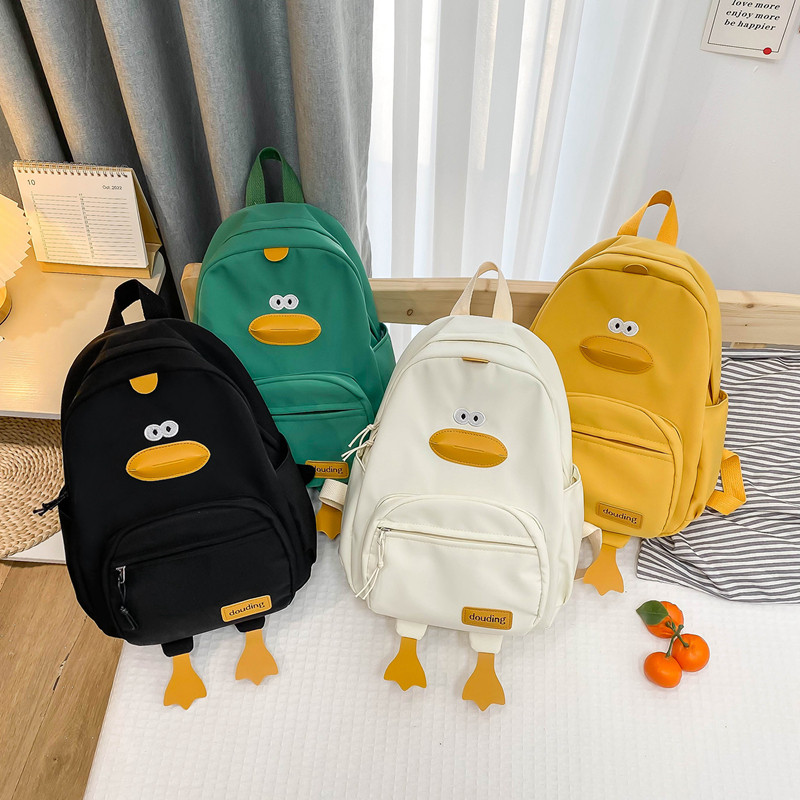 小学生轻便小鸭背包男女童出游户外双肩包幼儿园大童开学书包男孩