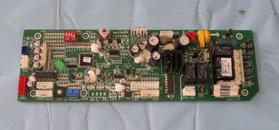 适用TCL中央电脑板 DLR-V71Q4/N1Y-B. LT0421B 主板3173570501B