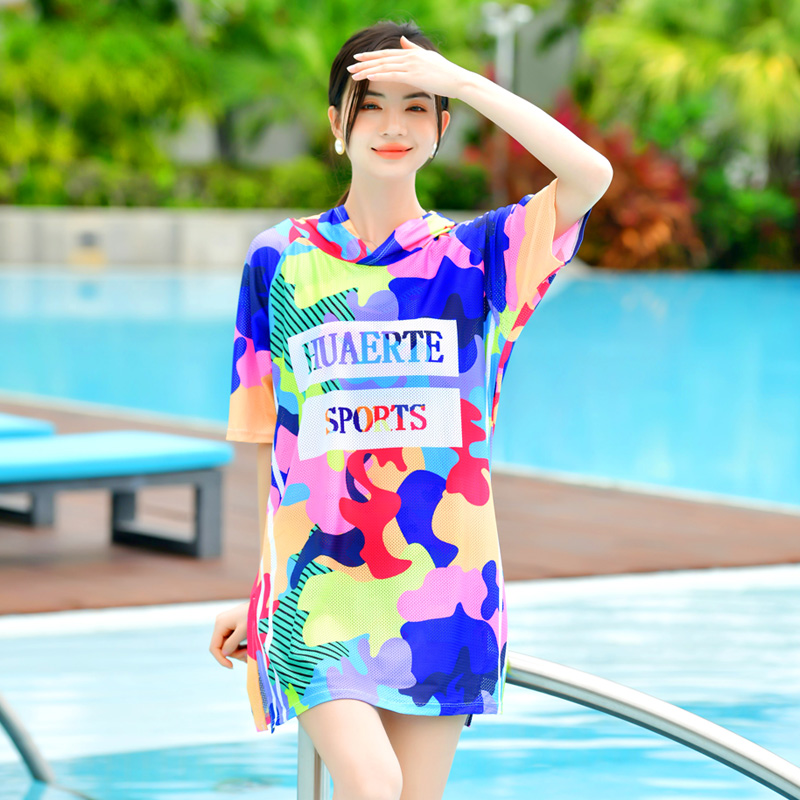 泳衣女分体式保守大码三件套防晒罩衫2025新款显瘦遮肚温泉游泳衣