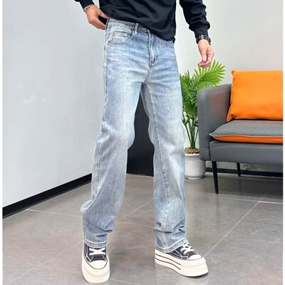 高端浅蓝色牛仔裤男合身小直筒潮