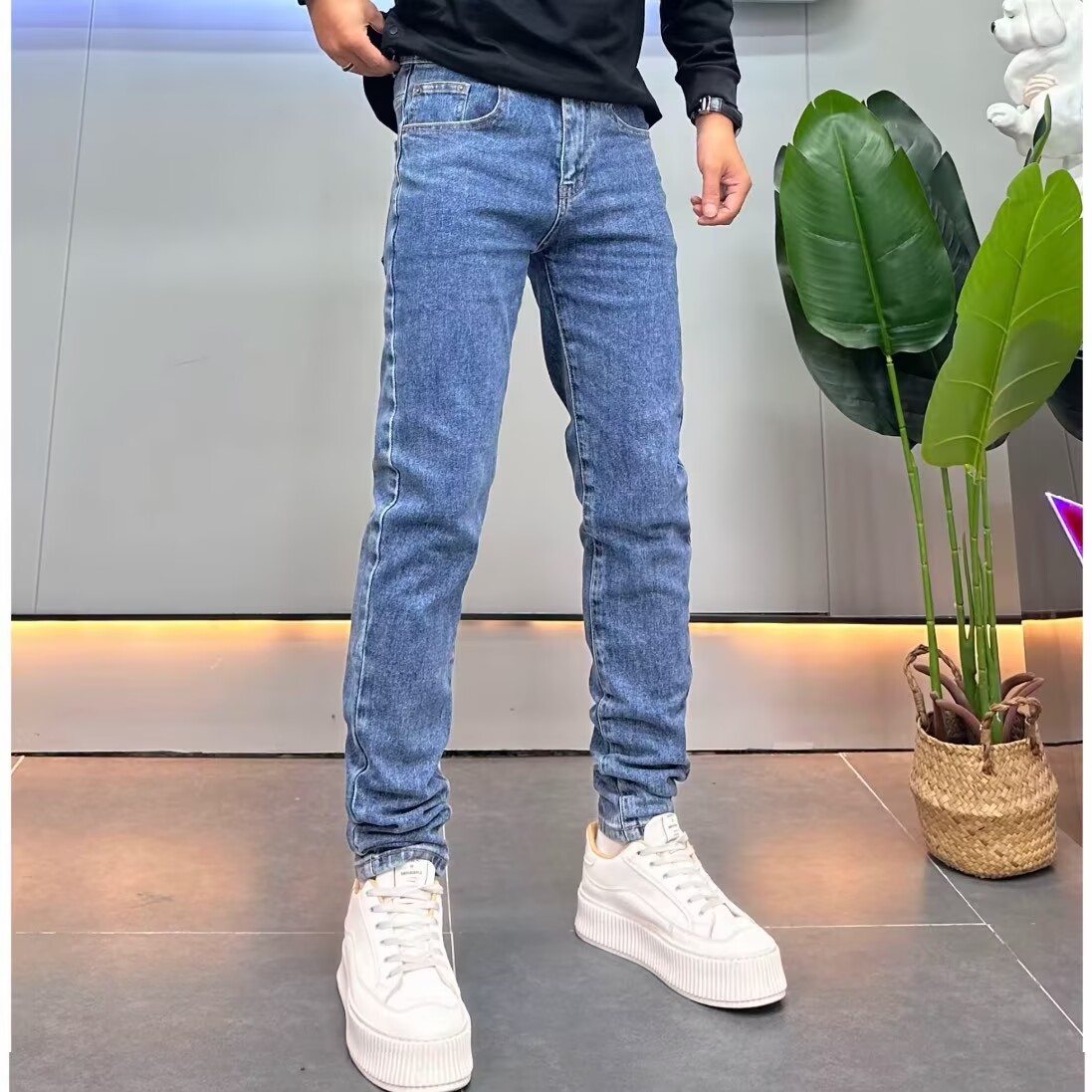 深蓝色牛仔裤男修身小直筒2025秋季新款时尚净版弹力休闲小脚长裤