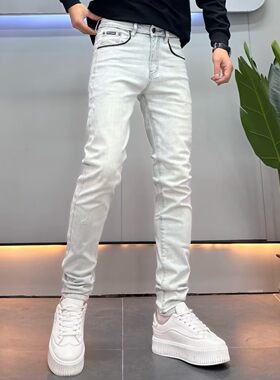 浅蓝色牛仔裤男修身小脚2026新款