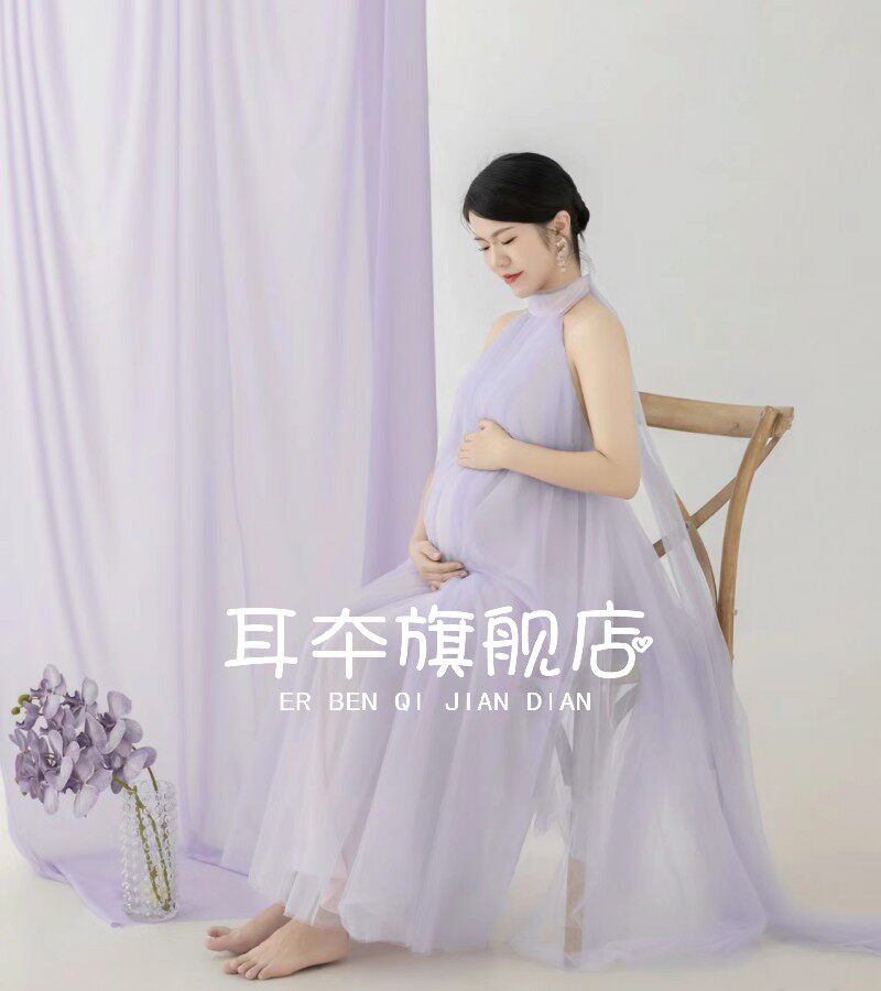 孕妇照服装挂脖纱裙礼服