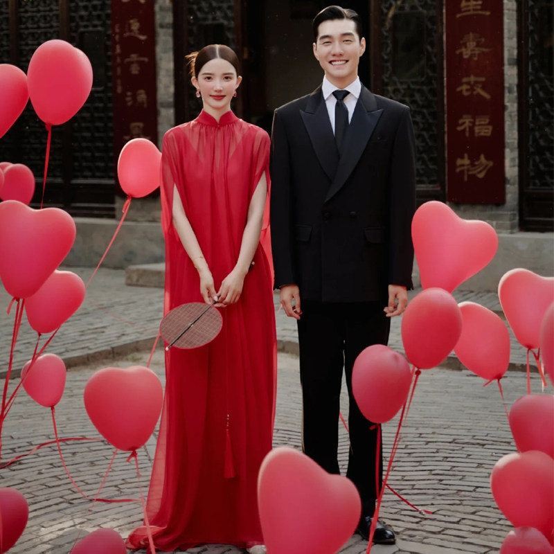 晨袍新娘高级感小众订婚礼服红色轻婚纱连衣裙两件套新中式敬酒服