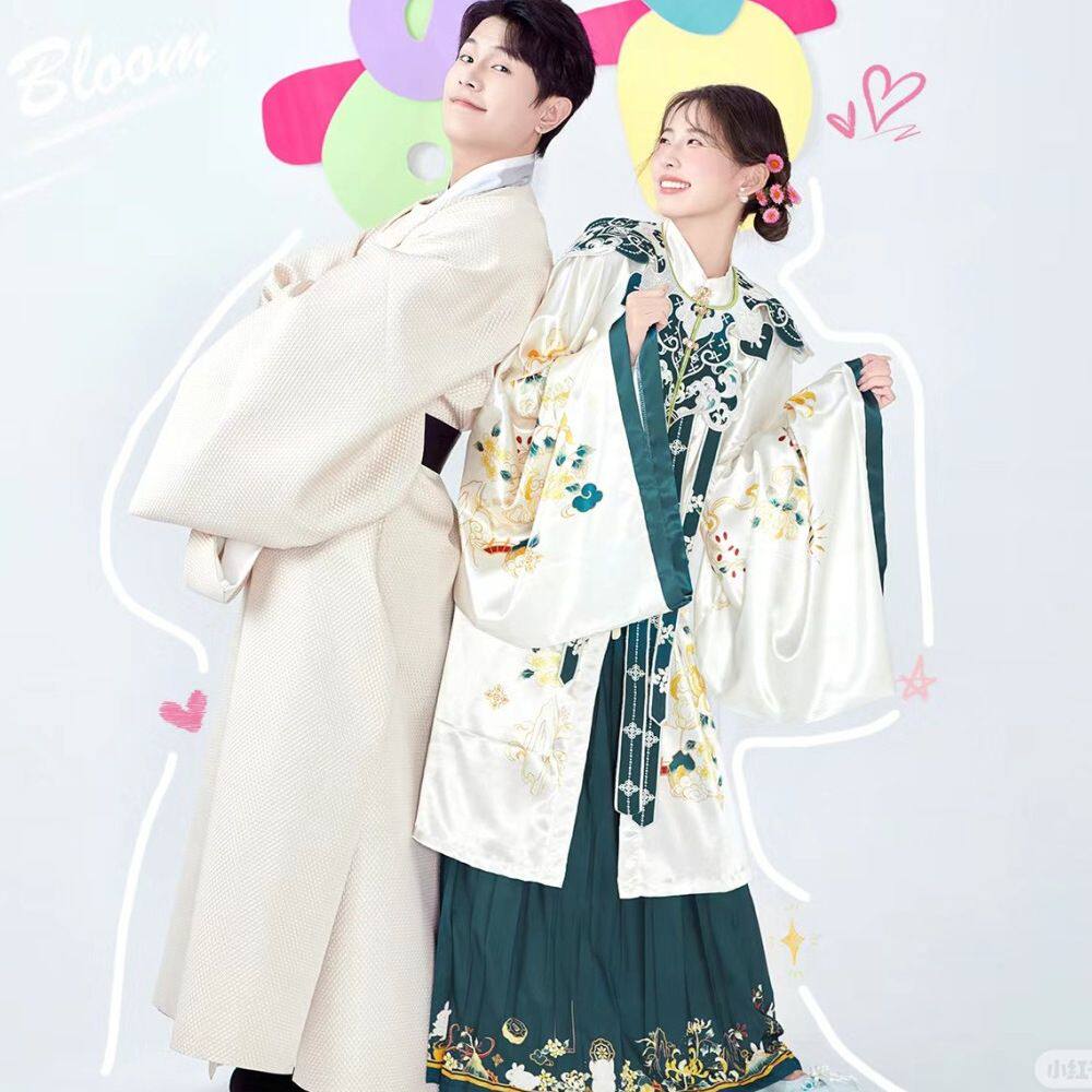 情侣新中式唐装摄影明制写真汉服