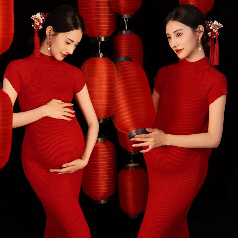 孕妇写真民国复古红色针织旗袍