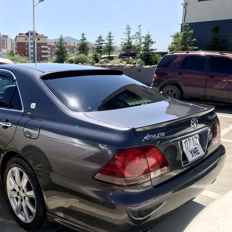 适用于2005-2009款12代皇冠顶翼