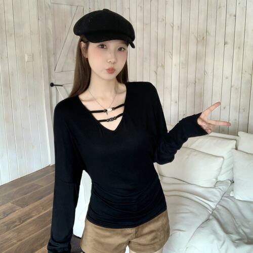 大码秋冬新款小众V领串珠修身显瘦长袖T恤褶皱收腰百搭上衣